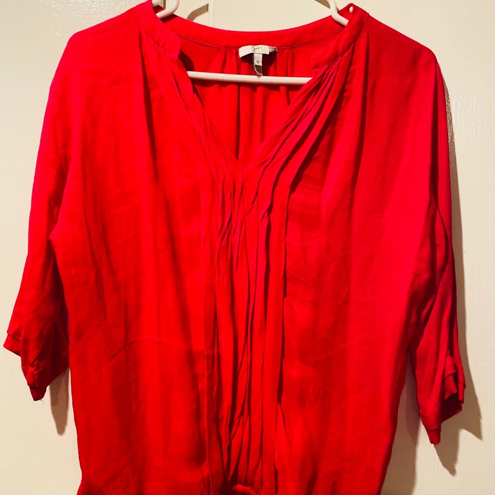 Joie XS 100% silk blouse color fuchsia